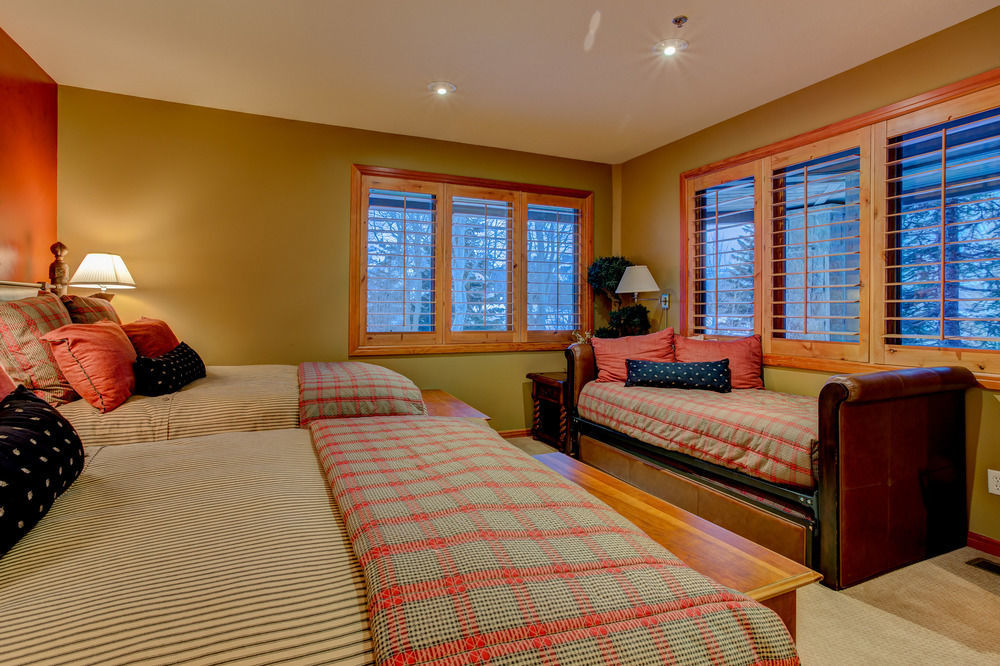 Twin Pines Condominium By Alpine Ski Properties Park City Exterior photo